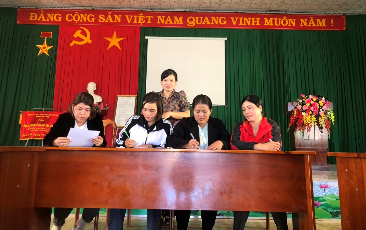 ảnh 1 giao ban phụ nữ tháng 2